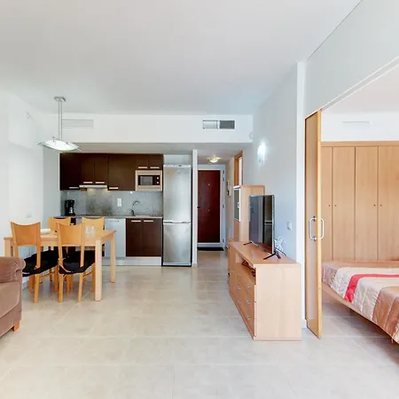 Apartment With View *