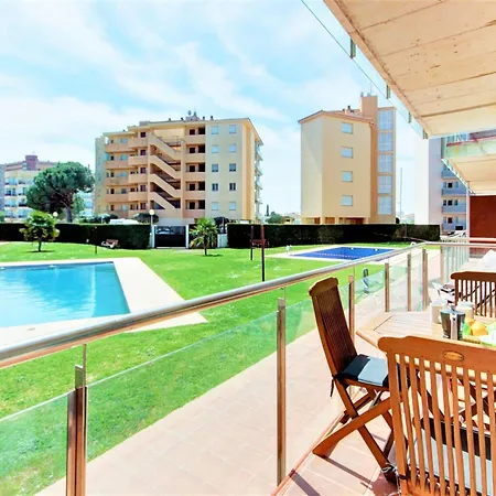 With View Apartment Roses